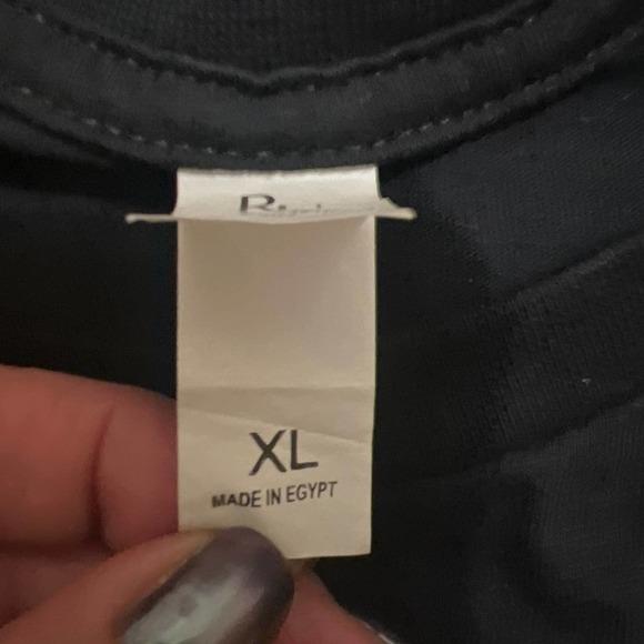 Women's Minnie Mouse Black Crew Neck T-shirt Size XL - Picture 10 of 10